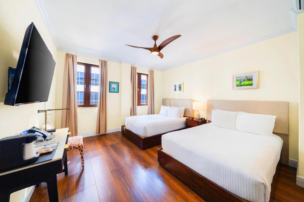 Deluxe Double Room interior